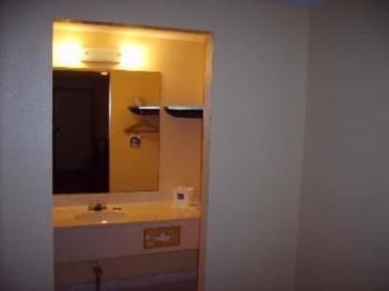 Budgetel Inn & Suites Columbus Exteriör bild